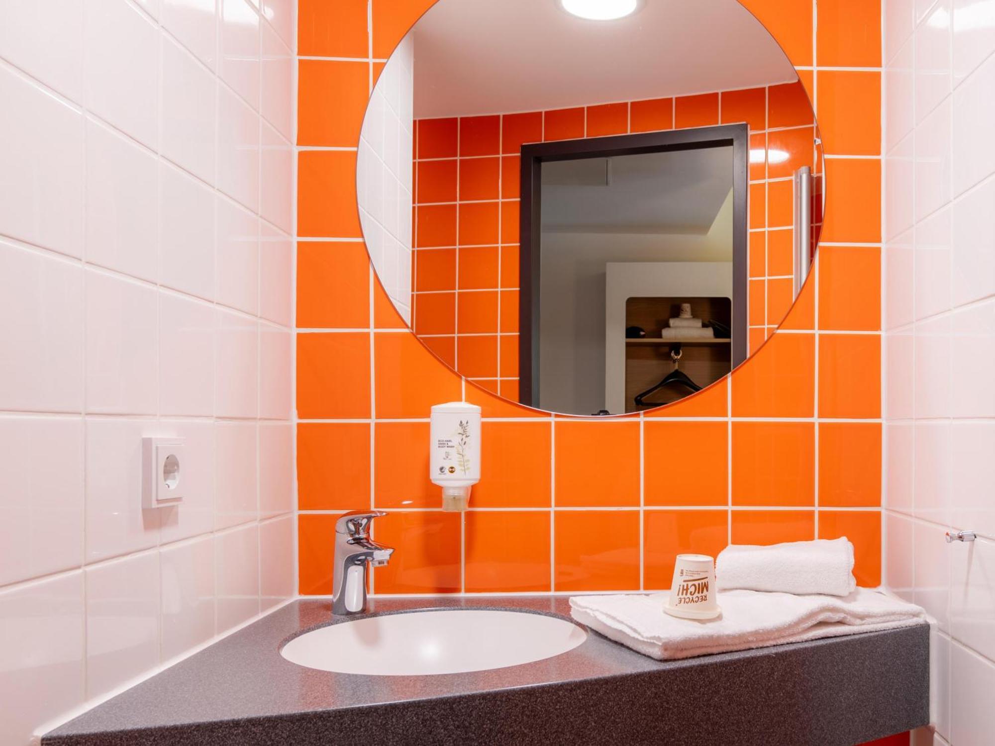 B&B Hotel Stuttgart-Zuffenhausen المظهر الخارجي الصورة
