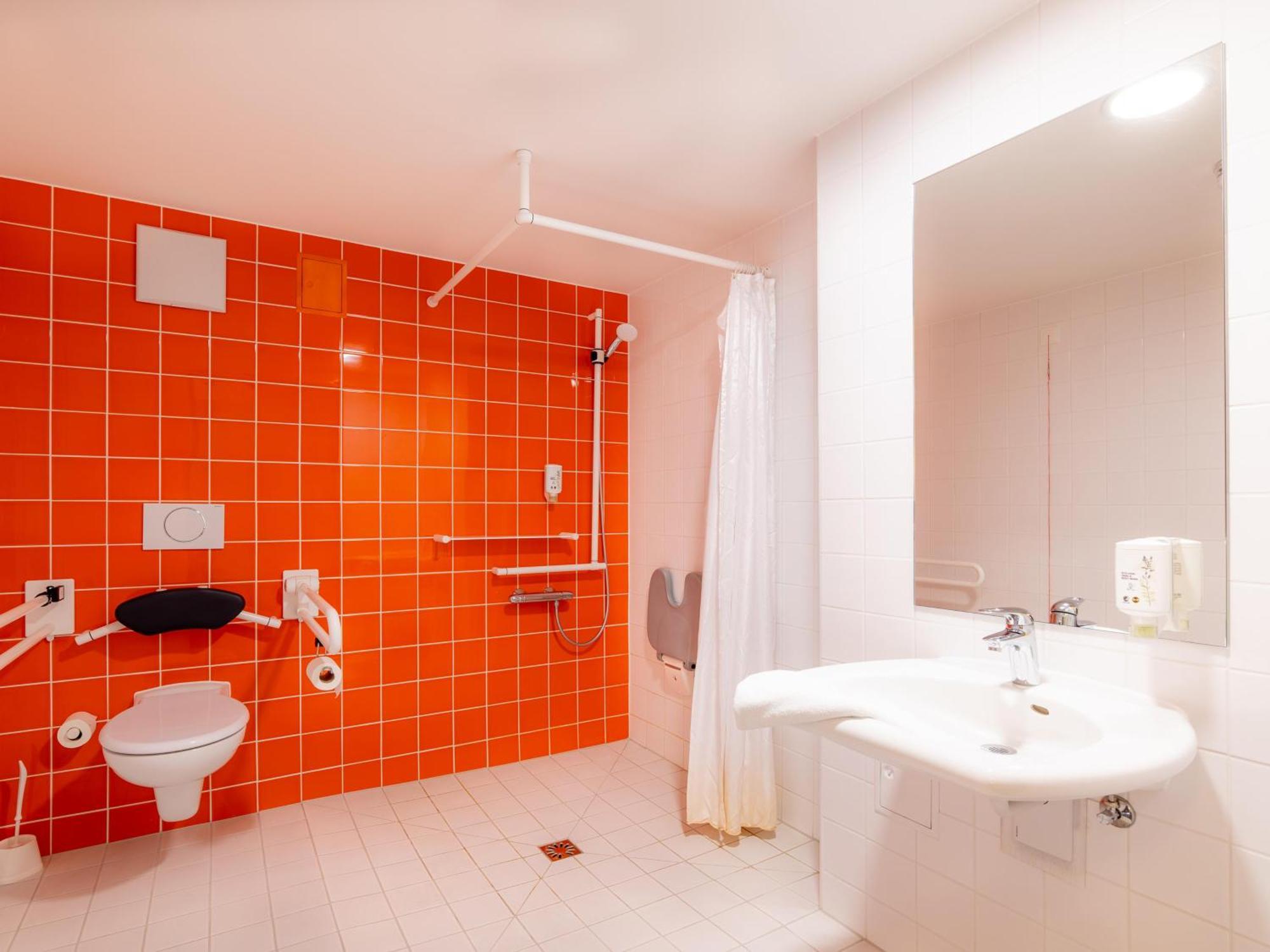 B&B Hotel Stuttgart-Zuffenhausen المظهر الخارجي الصورة